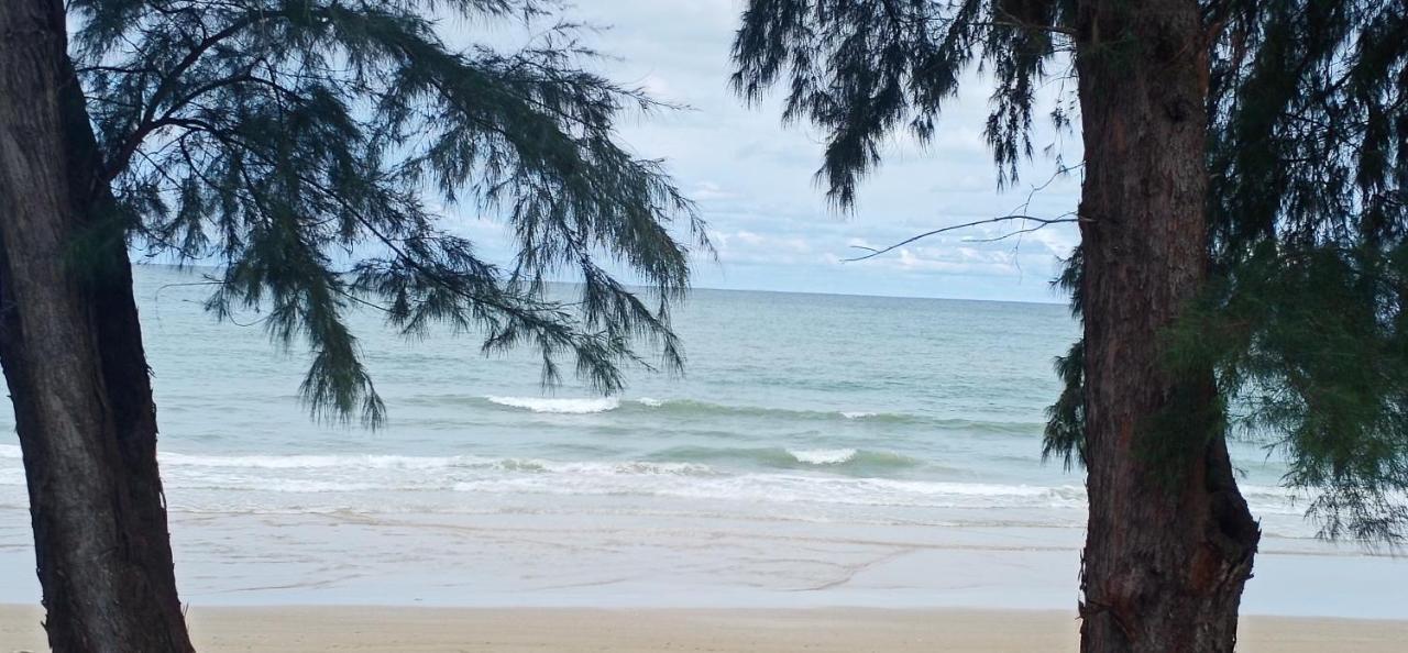 Sammy Seaview Mae Ramphueng Beach Front Golden Elephant บ้านช้างทองวิวทะเลหน้าหาดแม่รำพึง Rayong Kültér fotó